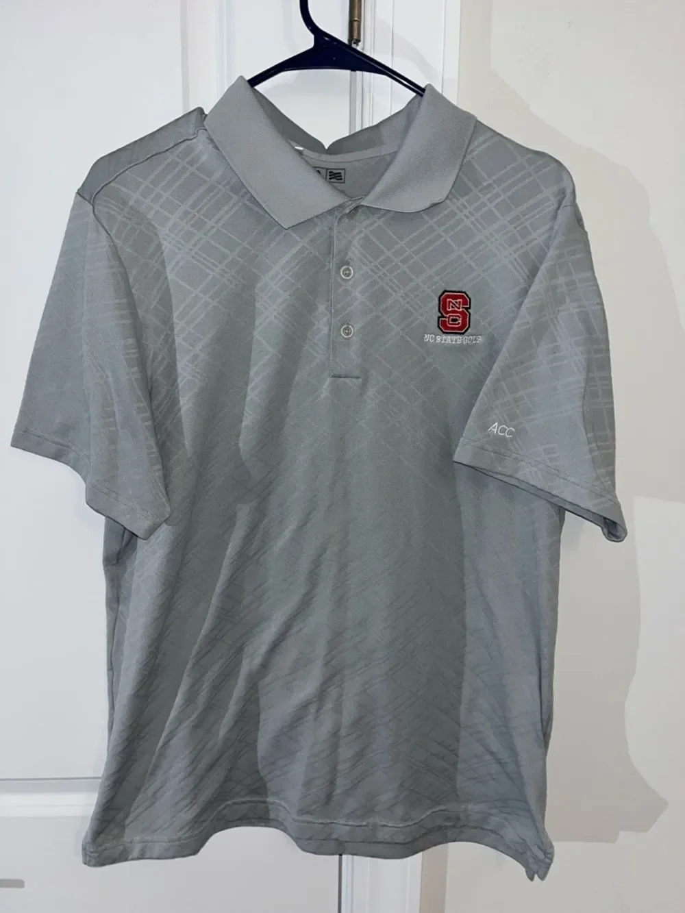 Adidas NC State Wolfpack ACC logo Gray Diamond print golf team shirt L mens used